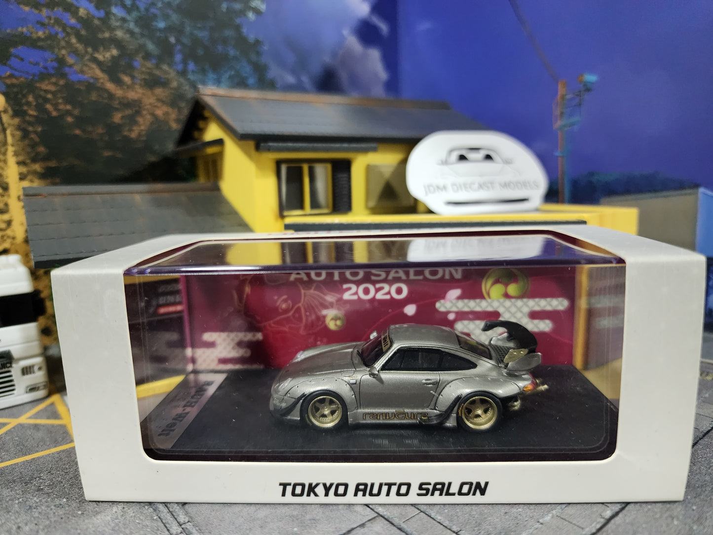 ScaleBox RWB 993 Gun Metallic Tokyo Auto Salon Limited Edition SB640006F 109/250