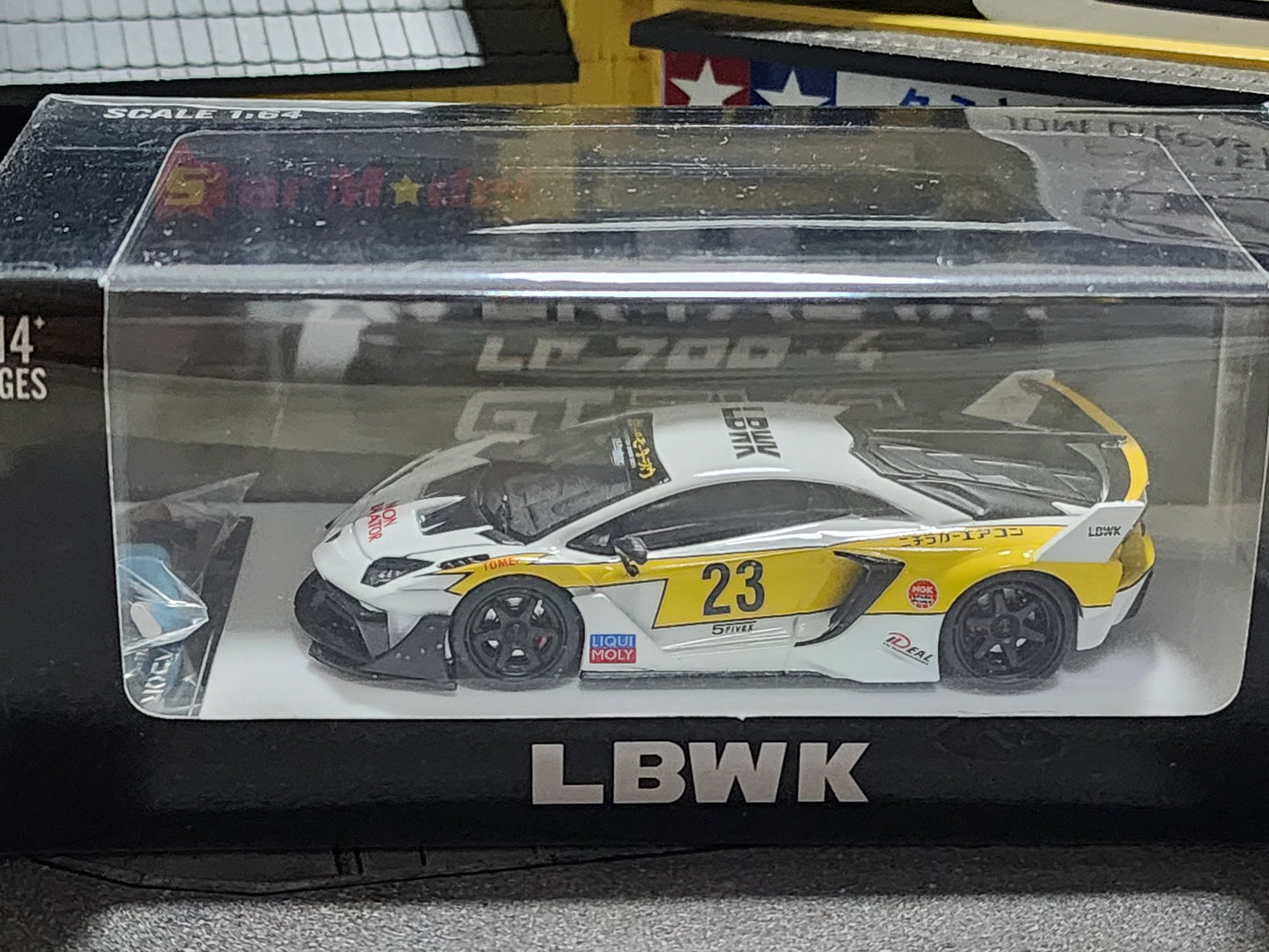 Star Model LBWK Aventador LP700-4 GT Evo Flash23 Official with Figure