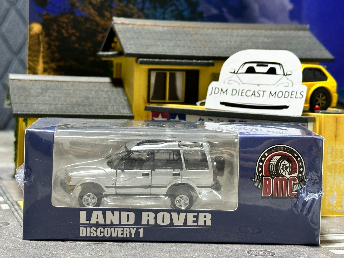 BM Creations Land Rover 1998 Discovery 1 Silver 64B0186