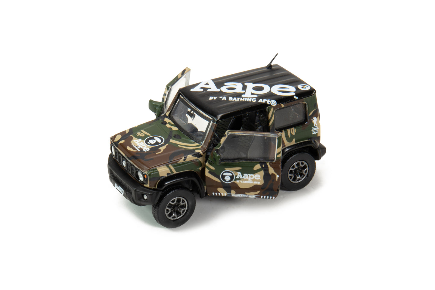 BM Creations Poprace x Aape Suzuki Jimny (JB74) 2018 64B0011